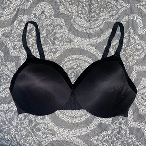 Maidenform bra sz 40D